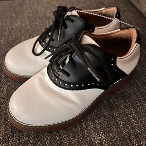 NWOT First Semester Oxfords Saddle Shoes (10.5)